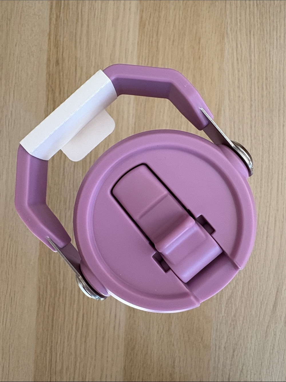 Stanley The IceFlow Bottle with Flip Straw Lid | 24 OZ (Lilac) - Picture 4 of 9